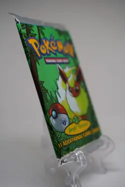 Pokemon 1999 Jungle 1st Edition Booster Pack Flareon Vintage WOTC Sealed - Image 4