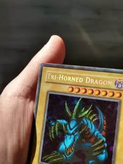 Yu-Gi-Oh! Tri-Horned Dragon LOB-000 Secret Rare LP 2002 - Image 3