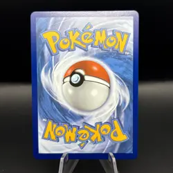 Pokemon Pikachu V Full Art Card 170/185 Near Mint Vivid Voltage NM - Image 2