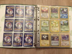 Pokemon Vintage WOTC Card bundle in binder 171 cards - Image 2