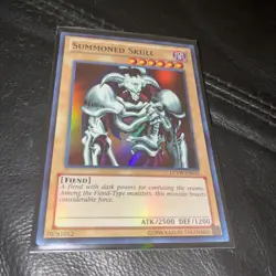 Summoned Skull - Super Rare - LCYW-EN010 - Unlimited Edition NM - Image 1