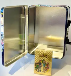 Pokemon TCG: Collector Chest Lunch Box W/SEALED GOLD FOIL CARD PACK~ *EXCELLENT* - Image 5