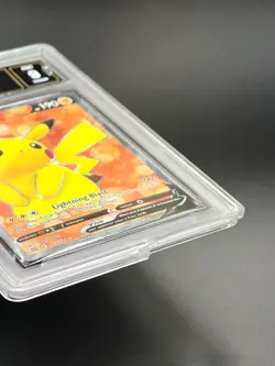 🍀Pokemon GMA 9 broken case Pikachu V 157/172 Brilliant ENGLISH bgs psa graad🍀 - Image 4