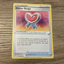 Ribbon Badge - 155/203 - Uncommon Pokemon Card Evolving Skies - Image 1