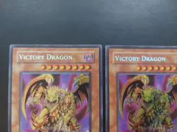 Yugioh - Victory Dragon JUMP-EN011 Secret Rare x1 - Image 2