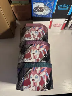 Pokemon TCG V HEROES Tins Set of 3 Espeon V, Sylveon V, And Umbreon V - Image 4