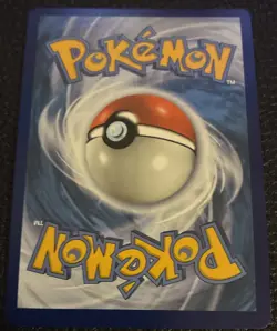 Pokemon Pikachu V 086/264 Fusion Strike Ultra Rare Holo NM - Image 2