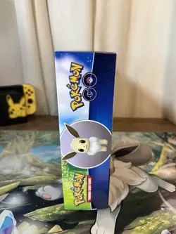 Pokemon Go Radiant Eevee Premium Collection Box 820650850523 - Image 4