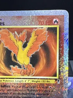 Pokemon Card Moltres 30/110 Legendary Collection Set Reverse Holo Light Play - Image 3
