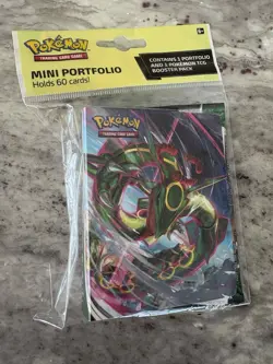 Pokemon Evolving Skies TCG Mini Portfolio with 1 Sealed Booster Pack New - Image 3