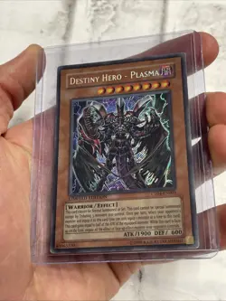 Destiny Hero - Plasma - CT04-EN003 - Secret Rare - Limited Edition LP Yu-Gi-Oh! - Image 2