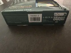 MAGIC THE GATHERING THE LORD OF THE RINGS RIDERS OF ROHAN COMMANDER DECK Read - Image 3