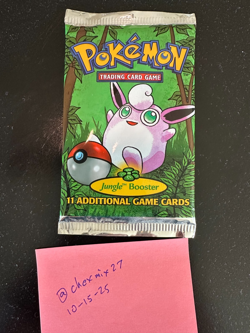 Wizards of the Coast - 1999 Pokemon "Jungle" Booster pack - Factory Sealed - Image 1