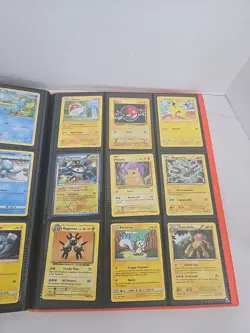Pokemon Cards Binder Collection Pikachu Evee Meowth And Many More L@@K - Image 1