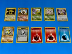 Pokemon Base Set 2 Wizards - Lot of 10 cards of 130 card set - LP - Image 1