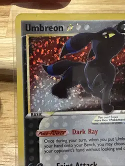 Pokemon Celebrations Umbreon Gold Star 17/17 Classic Collection Holo - Image 2