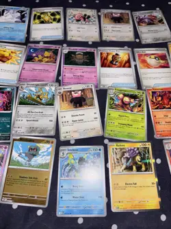 Mega Evolutions Pokemon TCG bundle X 27 Cards Including Rare / Holo / Reverse - Image 4