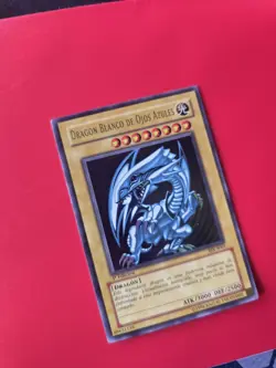 Yu-Gi-Oh Blue EYES White dragon Very Good Condition SDK SPANISH - Image 2
