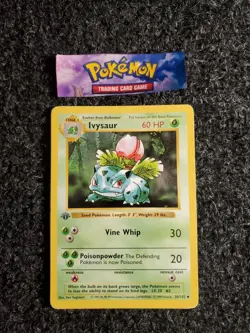 1st Edition Shadowless Ivysaur Base Set Pokemon Card 30/102 LP-NM - Image 1