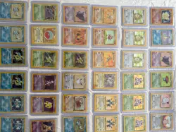 1999 Pokemon cards lot / holographic / pikachu / 100% Authentic - Image 2