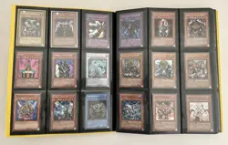 Yugioh Vintage 71 Foil/700 Card Binder Lot Dark Magician Blue-Eyes Red-Eyes 2002 - Image 3