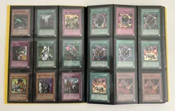 Yugioh Vintage 71 Foil/700 Card Binder Lot Dark Magician Blue-Eyes Red-Eyes 2002 - Image 4