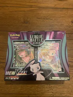 Pokemon League Battle Deck Mew VMAX Dice Set with Condition Markers - Image 3