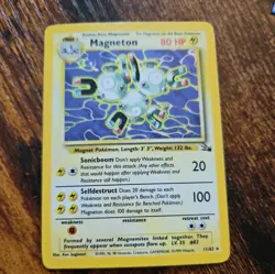 1st Edition Magneton 11/62 Fossil Holo Rare Pokemon Trading Card Game 1999 - Image 1