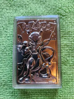 1999 Mewtwo Burger King Gold Plated Trading Card Nintendo Pokemon - Image 1