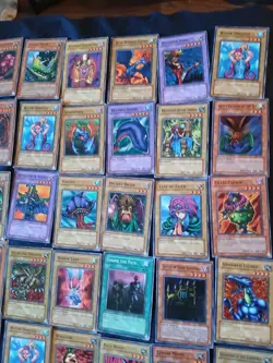 Vintage Yu-Gi-Oh metal raiders lot of 128 cards. - Image 4