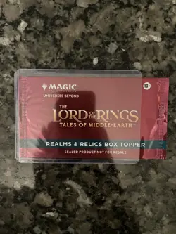 Magic the Gathering - The Lord of the Rings 6 Sealed Realms & Relics Box Toppers - Image 3