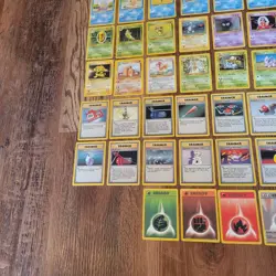 Near Complete 1999 Base Set Pokemon Cards Lot TCG WOTC - Image 4