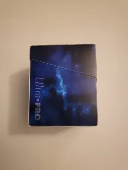 MTG Blue Mana Symbol Deck Box Ultra Pro Island Water - Image 3