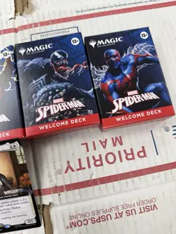 2025 NYCC Magic:The Gathering Spider-man Welcome Deck Set Of 5 WITH PROMO CARD - Image 4