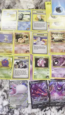 Pokemon Trading Card Game Mixed Lot Vintage - 2nd edition, Gym Heroes And Fossil - Image 2