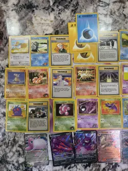 Pokemon Trading Card Game Mixed Lot Vintage - 2nd edition, Gym Heroes And Fossil - Image 3