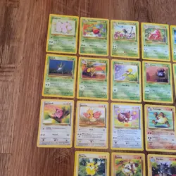 Near Complete Jungle Set Pokemon Cards Lot TCG WOTC - Image 2