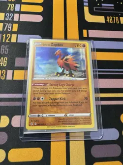 Pokemon TCG - Galarian Zapdos - Evolving Skies 082/203 - Holo Rare - Image 1