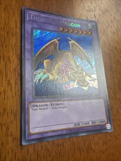 Yu-Gi-Oh! Thousand Dragon - 25th Anniversary Ed. Secret Rare (MRD-EN143) - Image 3