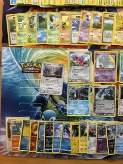 Vintage Pokemon Card Lot Holo Etc MP-Damaged Mew Blastoise Vaporeon Fire 550+ - Image 3