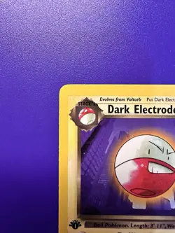 DARK ELECTRODE TEAM ROCKET #34/82 1ST EDITION 2000 POKEMON TCG - Image 2