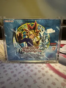 Yu-Gi-Oh! (25th Anniversary) Legend of Blue Eyes White Dragon Booster Box - Image 1