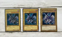 YuGiOh Red-Eyes B Dragon Holo Lot SDJ-001 1st Edition Maxium Gold **LP-MP** - Image 1