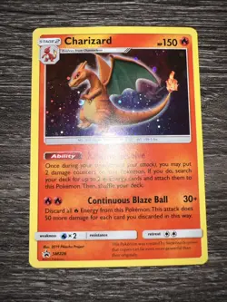 Pokemon 2019 Collector Chest Charizard HOLO Promo Card SM226 NM - Image 2