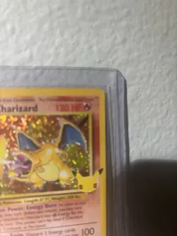 Pokemon TCG Charizard 4/102 Celebrations Classic Collection Holo Rare - Image 2