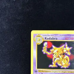 MP 1999 Pokemon TCG - Kadabra - 32/102 - 1st Edition Shadowless - Base Set EX - Image 3