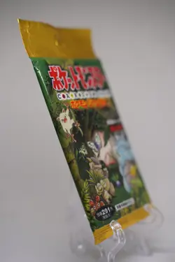 HOLO GUARANTEED Pokemon JUNGLE Japanese Booster Pack Nintendo Sealed Vintage - Image 4