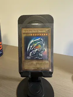 Blue-Eyes White Dragon SDK-001 Starter Deck: Kaiba-Unlimited Edition - Image 1