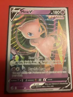 Mew V 113/264 2022 Pokemon World Championships Fusion Strike NM - Image 1