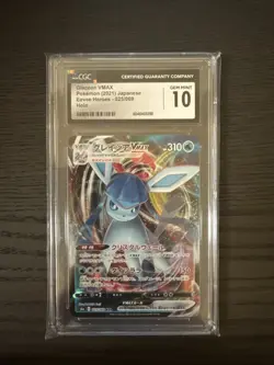 CGC GEM MINT 10 Glaceon VMAX Holo 025/069 Eevee Heroes Japanese Pokemon Card - Image 1